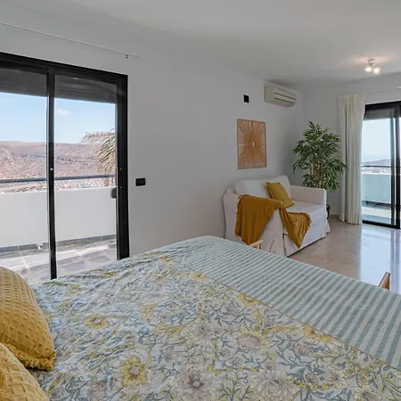 The Views Vila