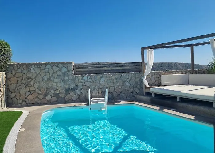 Villa The Views